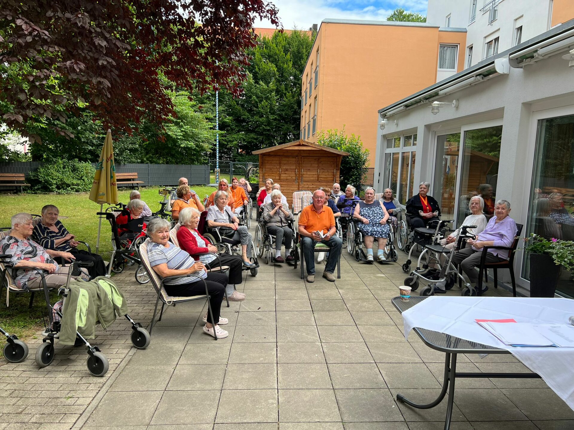 1017 – Seniorenresidenz Zentrum für Betreuung und Pflege Curanum Landshut