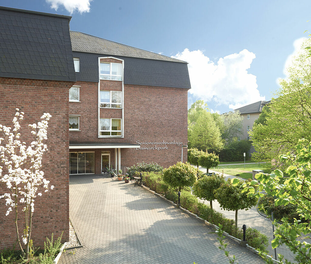 1042_bismarckpark1