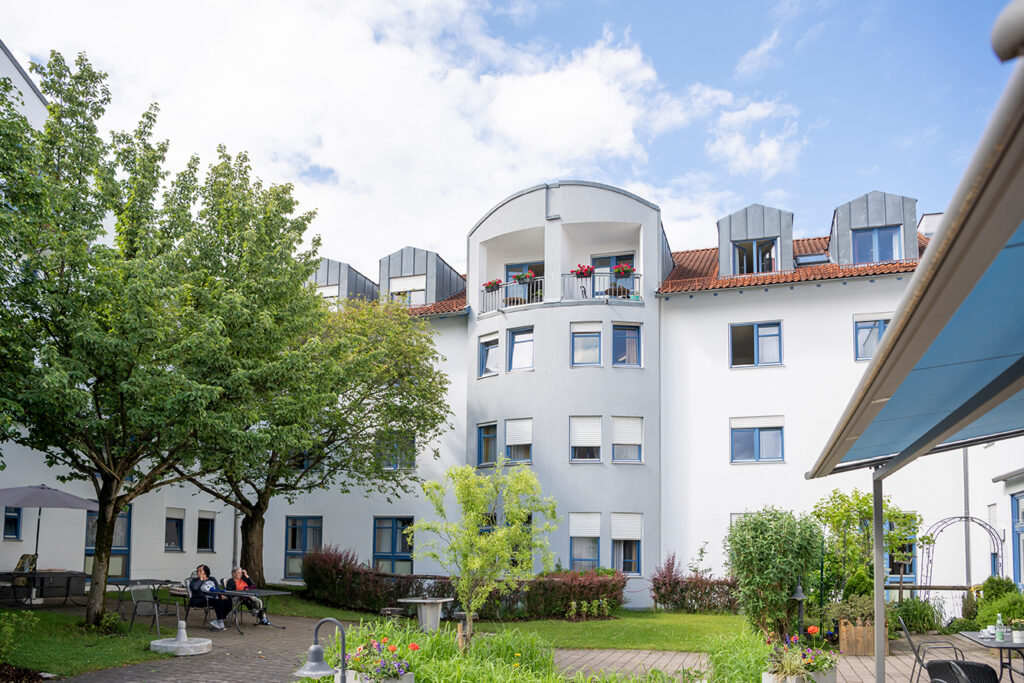 Haus Der Betreuung Und Pflege Altkönigstraße Altersheim der Betreuung und Pflege Curanum Altötting - Korian