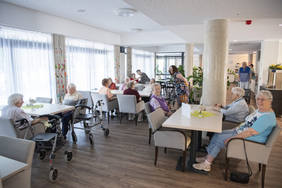 Zentrum Für Betreuung Und Pflege Jena Lobeda Modernes Seniorenheim in Jena-Lobeda - Korian