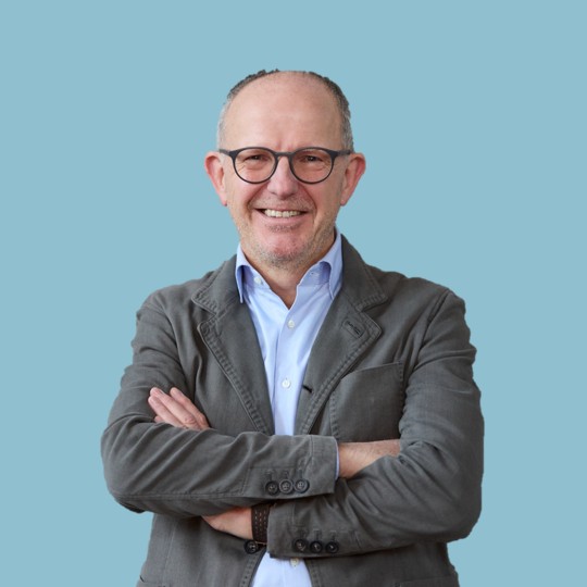 Dr. Stefan Arend