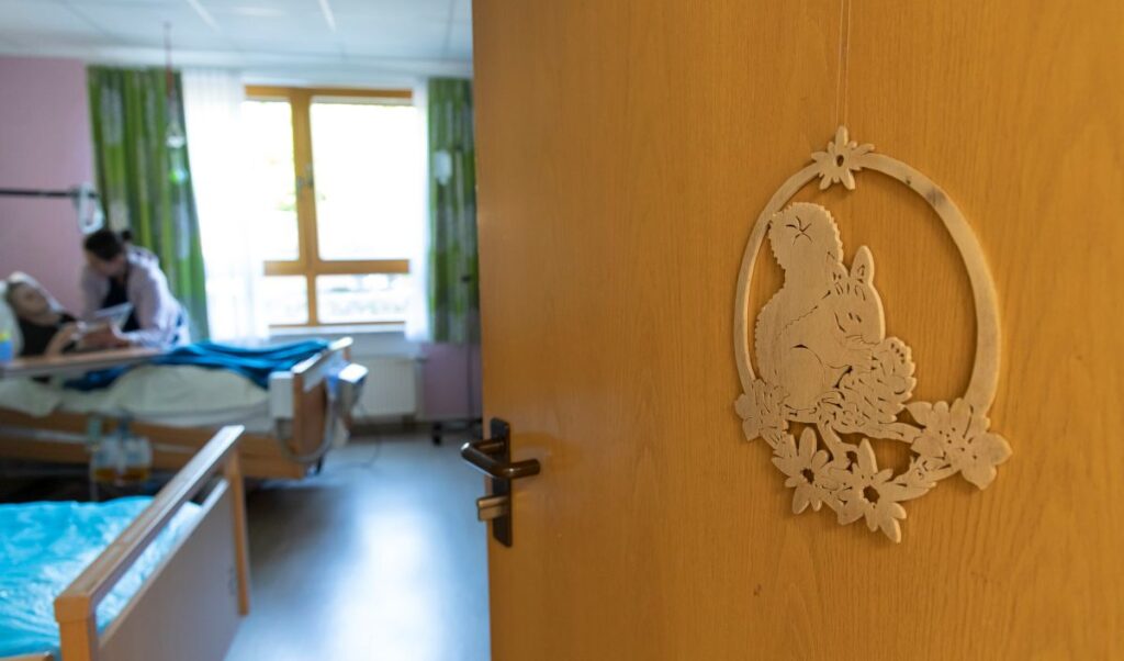 Korian_Pflegeratgeber_Trauerbewältigung und Abschied nehmen_Zimmer